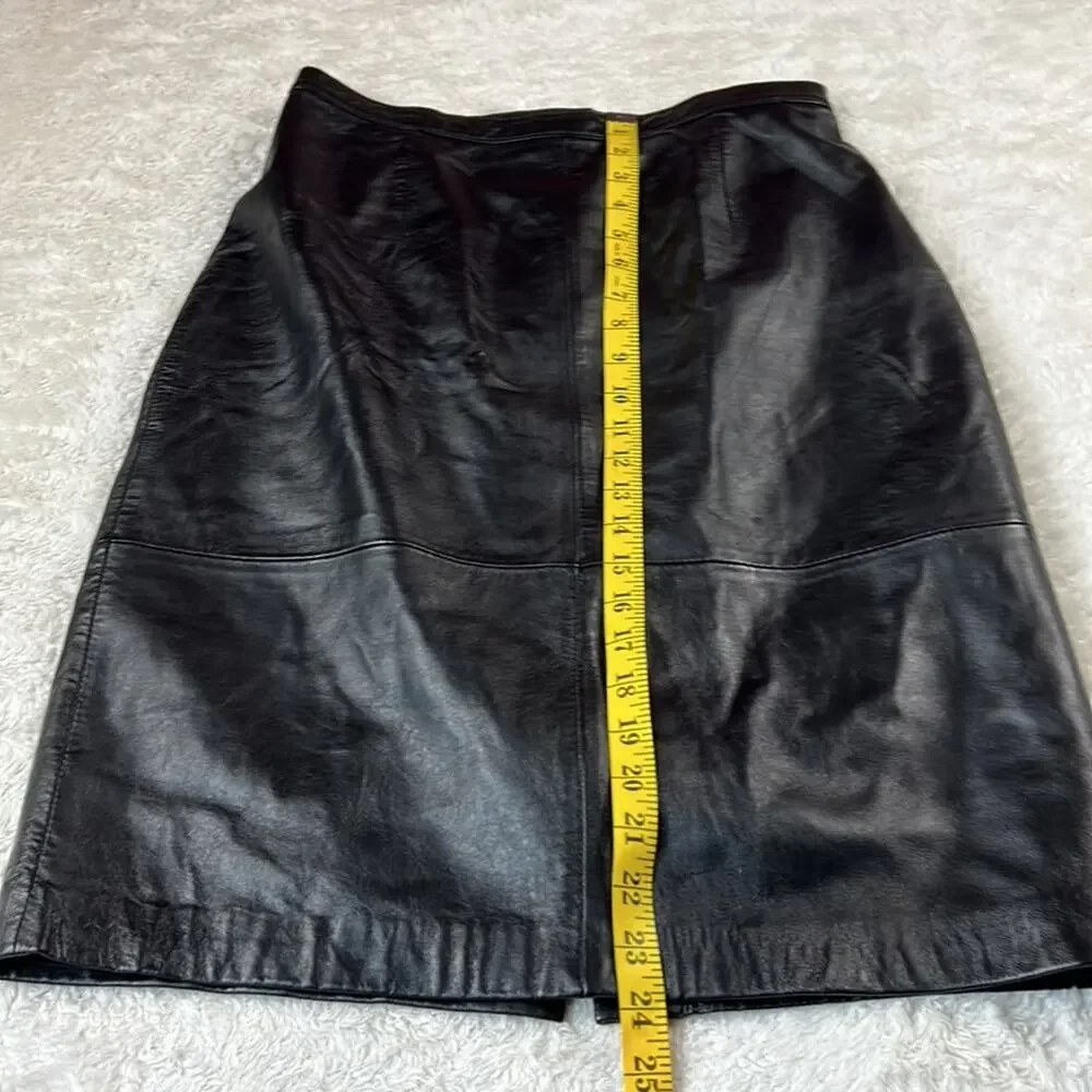 Jaclyn Smith classic black leather pencil‎ skirt, size 8